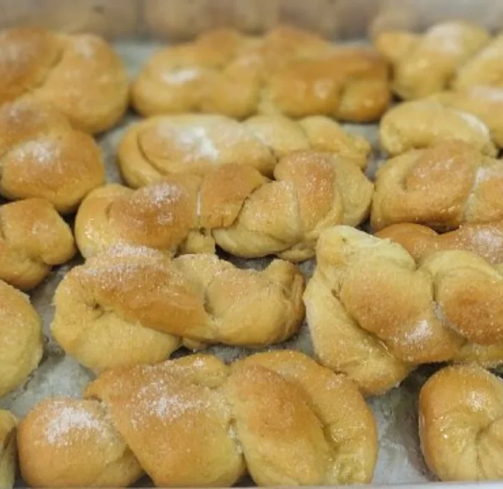 Rosquinhas de laranja para o café