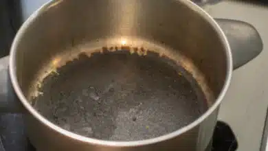 5 dicas infalíveis para limpar panela queimada