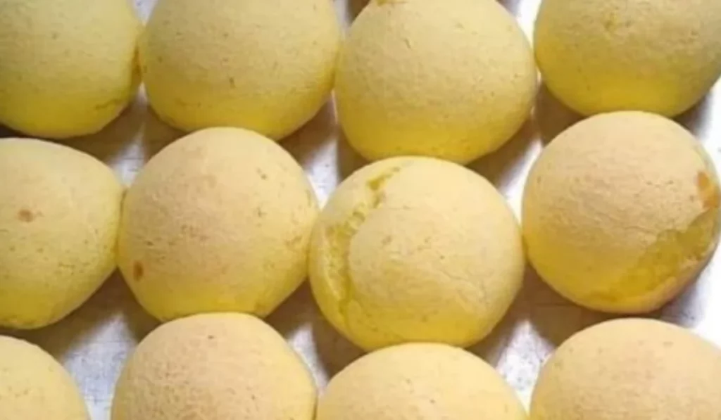 Pão de queijo tradicional