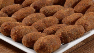 Croquete de carne moída delicioso