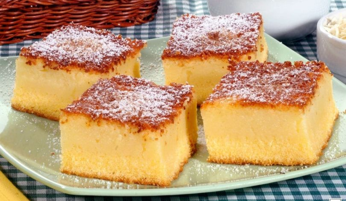 bolo fofinho de fubá com coco e parmesão