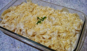 Macarrão ao molho branco