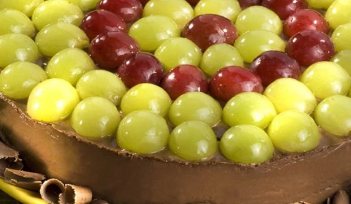 torta de uva com chocolate