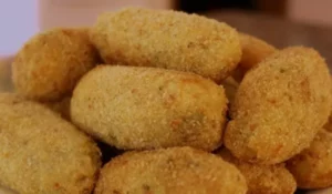 Croquete de berinjela sequinho e crocante