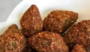 Kibe de lentilha: receita vegana