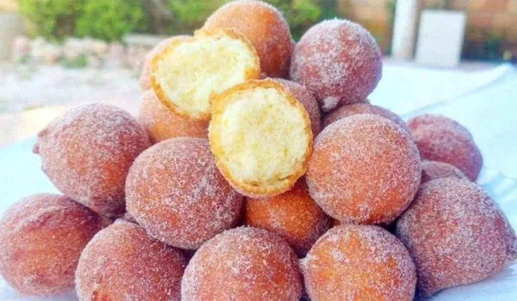 Bolinho de chuva sequinho Foto Reprodução da internet