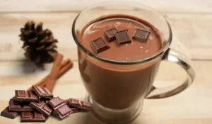 Como fazer chocolate quente em casa: veja 3 receitas maravilhosas