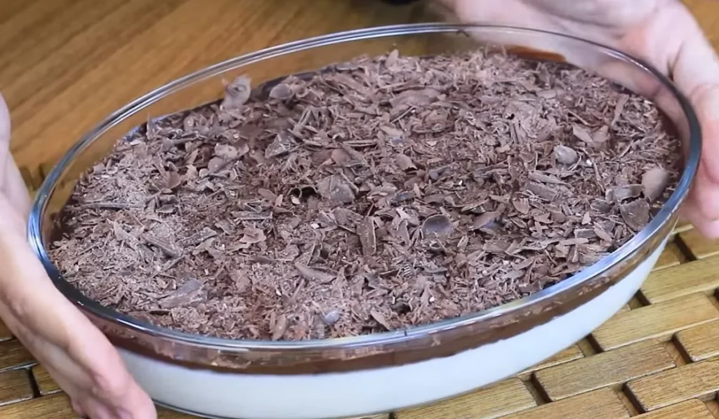 Mousse de limão com chocolate para o dia das mães