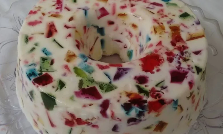 Pudim de coco com mosaico de gelatina para o dia das mães!