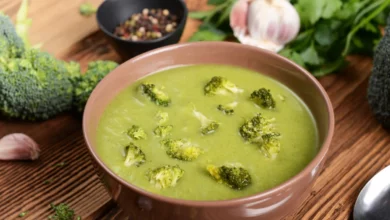 Sopa de brócolis com abobrinha Foto Canva Pro