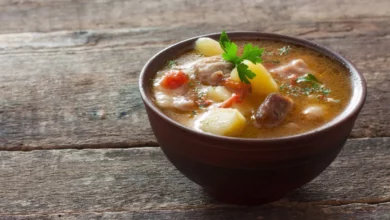 Sopa light de carne para o inverno, receita leve e saudável para servir para a família