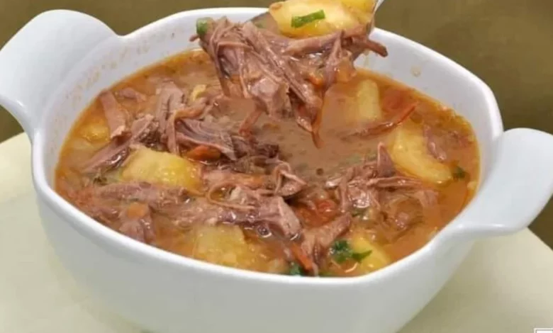 Caldo de mandioca com costela Foto reprodução da internet