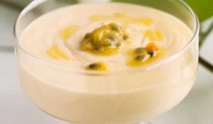 Mousse de maracujá com Tang, receita super fácil de fazer