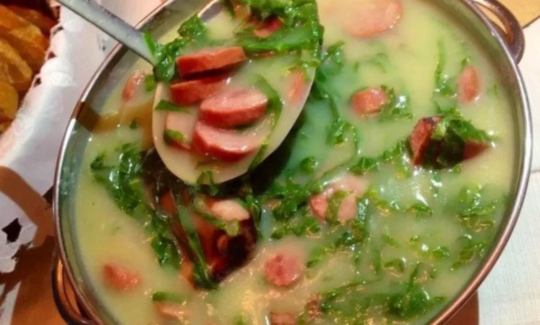 Receita de Caldo verde para saborear nos dias frio, receita maravilhosa