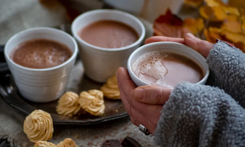 Receita de chocolate quente cremoso Foto Canva Pro