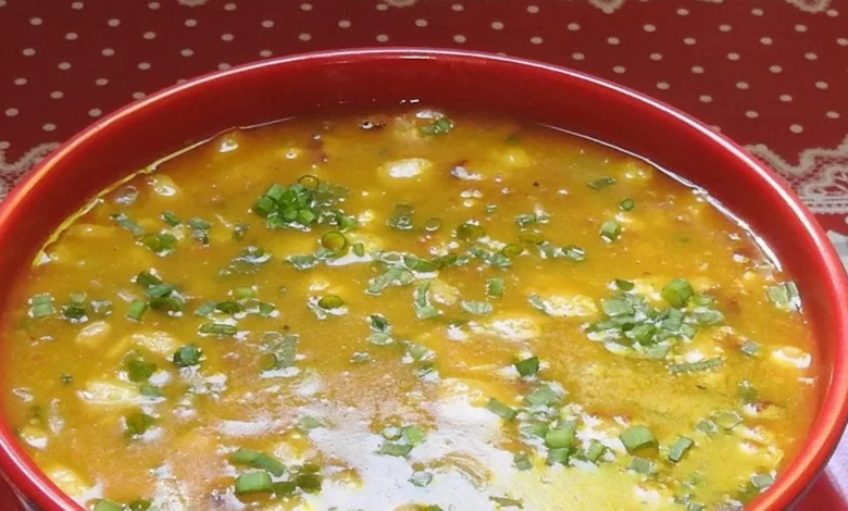 Sopa de mandioca com carne moída Foto Reprodução da Internet