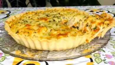 Receita de Torta de frango sem farinha Foto Canal Delícias da Cíntia