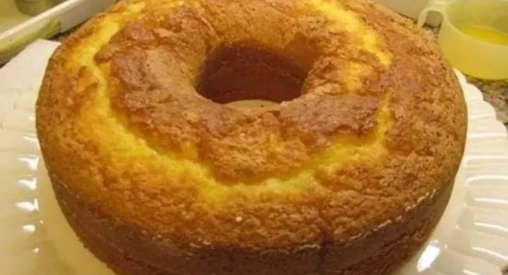 Bolo de fubá com laranja