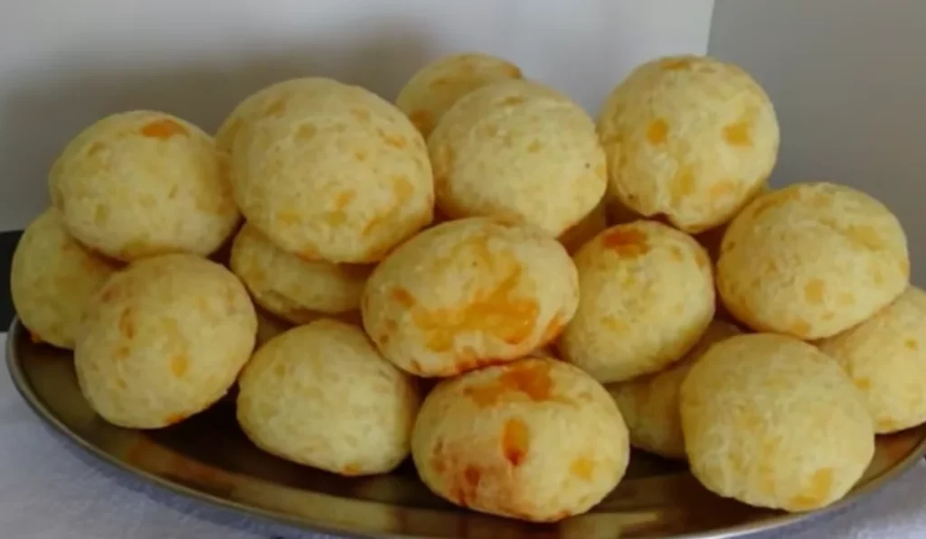 Pão de queijo com polvilho azedo