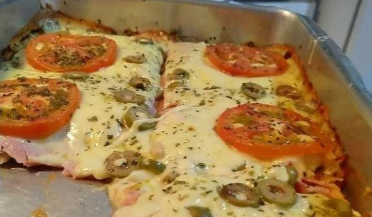 Pizza de pão de forma saborosa