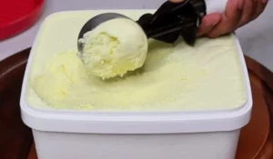 Como fazer sorvete de creme caseiro