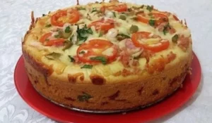 Torta fácil de queijo e presunto no liquidificador