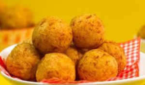 Receita de bolinhos de mortadela