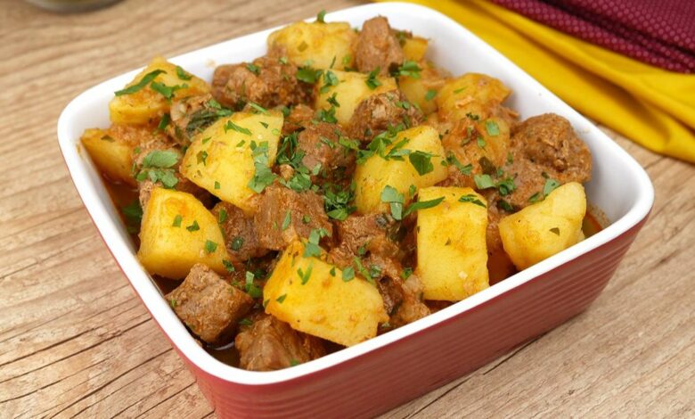 Carne com Batata na Panela de Pressão