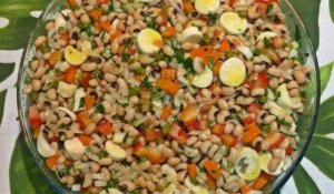 Salada de feijão de corda