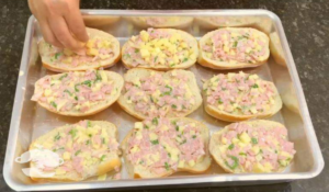 Lanche de Pão Amanhecido: Uma Receita Saborosa e Prática