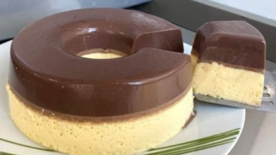 flan dois sabores de chocolate com maracujá