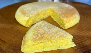 Bolinho de Fubá, Mel e Laranja na Frigideira Sem Glúten