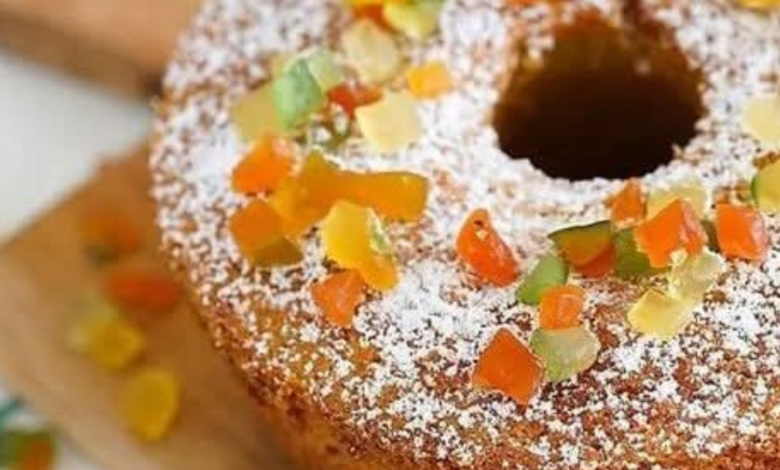 Bolo de Frutas Cristalizadas: Doçura e Sabor na Medida Certa