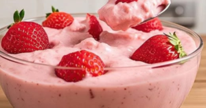 Receita de Mousse de Morango Fácil e Deliciosa