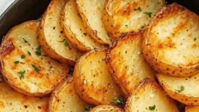 Batatas Rústicas Crocantes no Forno: o Acompanhamento Perfeito e Saudável
