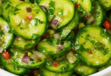 Salada de Abobrinha Refrescante