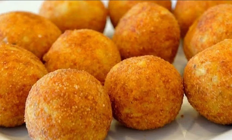 Bolinho de batata com 4 ingredientes sequinho!