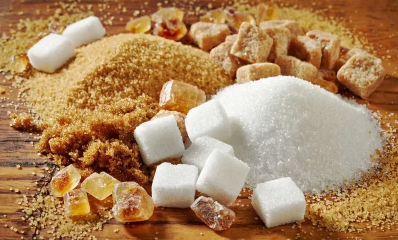 tipos de açucar diferentes na mesa - ( Existe açúcar mais saudável? Especialistas explicam)