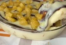 bombom de abacaxi na travessa