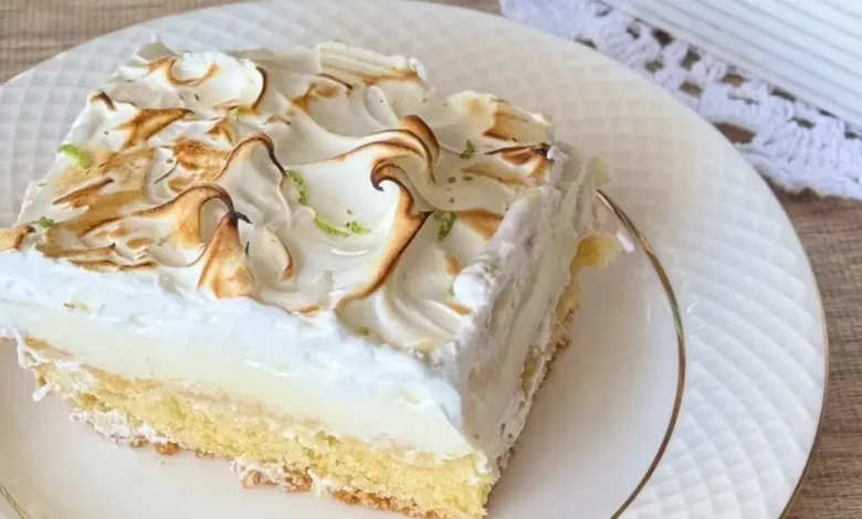 Bolo Torta de Limão Cremoso: Receita Deliciosa com Merengue Dourado