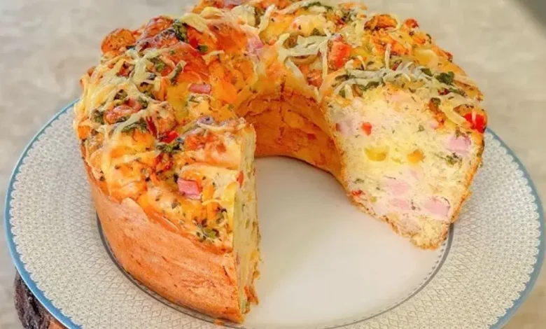 Bolo Salgado Recheado de Liquidificador